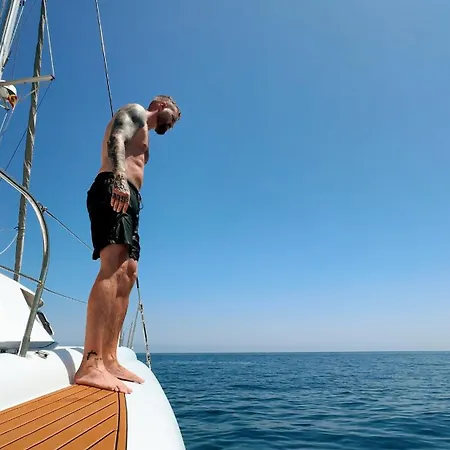 Alion Yacht * 阿尔啼