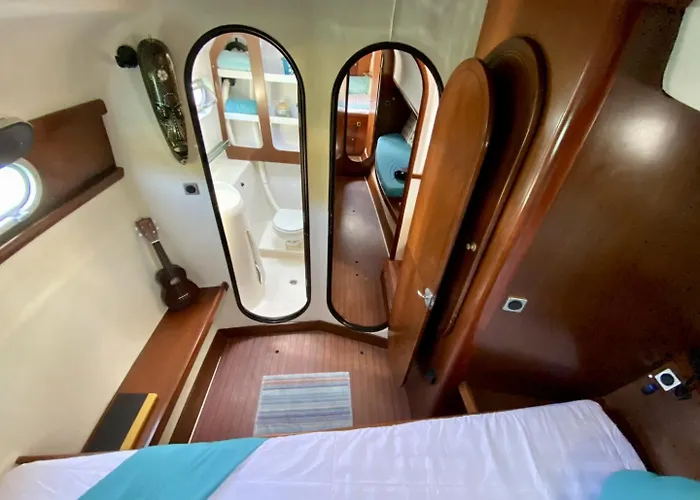 Alion Yacht
