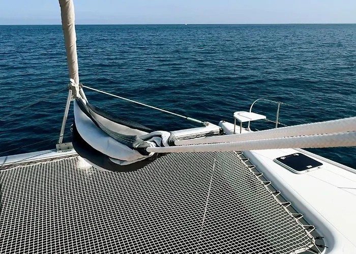 Alion Yacht Hotel en barco Altea