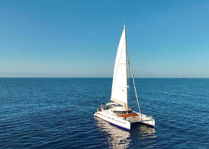 Alion Yacht Hotel en barco