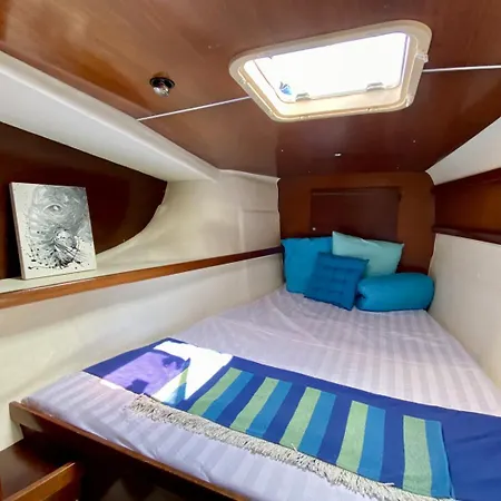 Alion Yacht