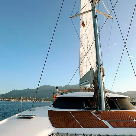 Alion Yacht *