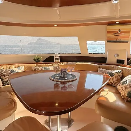 Alion Yacht Botel